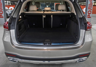 Подержанный автомобиль Mercedes-Benz GLE 2021 года (10 фото)