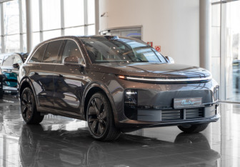 Новый LiXiang L6 2024 (5 фото)