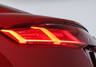 Подержанный автомобиль Audi TT Coupe 2016 года (20 фото)