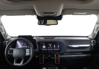 Подержанный автомобиль Haval Dargo 2024 года (12 фото)