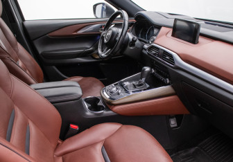 Подержанный автомобиль Mazda CX-9 2019 года (9 фото)