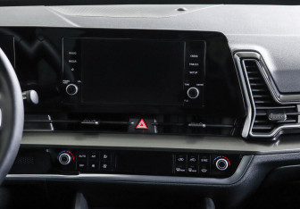 Подержанный автомобиль Kia Sportage 2022 года (10 фото)