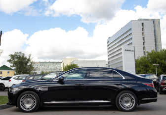 Подержанный автомобиль Genesis G90 2020 года (6 фото)