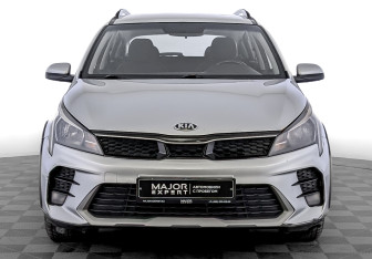 Подержанный автомобиль Kia Rio Hatchback 2021 года (2 фото)