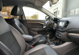 Подержанный автомобиль LADA (ВАЗ) Vesta Wagon 2020 года (9 фото)