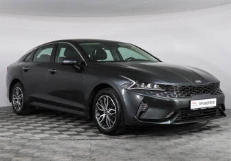 Подержанный автомобиль Kia K5 2020 года (3 фото)