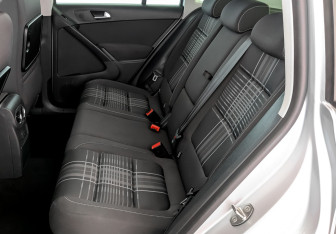 Подержанный автомобиль Volkswagen Tiguan 2016 года (12 фото)