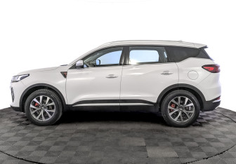 Подержанный автомобиль Chery Tiggo 7 Pro Max 2024 года (8 фото)