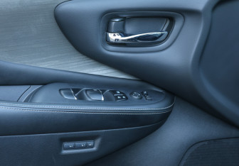 Подержанный автомобиль Nissan Murano Suv 2020 года (21 фото)