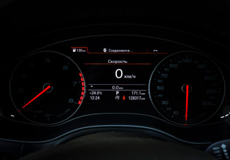 Подержанный автомобиль Audi A6 Sedan 2016 года (15 фото)