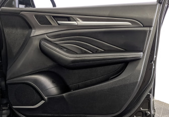 Подержанный автомобиль Haval F7x 2021 года (25 фото)