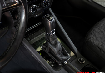 Подержанный автомобиль Skoda Octavia Liftback 2017 года (14 фото)