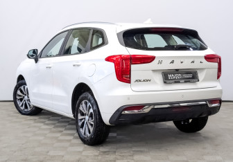 Подержанный автомобиль Haval Jolion 2022 года (7 фото)