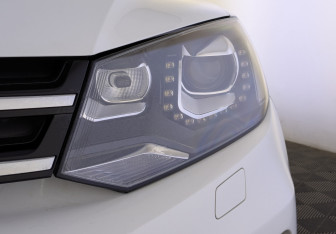 Подержанный автомобиль Volkswagen Touareg 2012 года (11 фото)