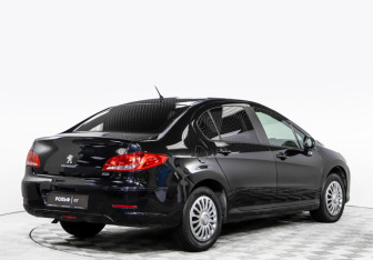 Подержанный автомобиль Peugeot 408 2013 года (4 фото)