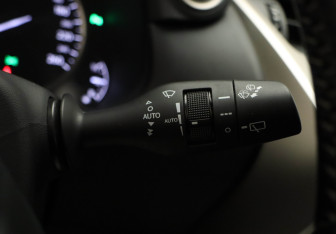 Подержанный автомобиль Lexus NX 2021 года (11 фото)