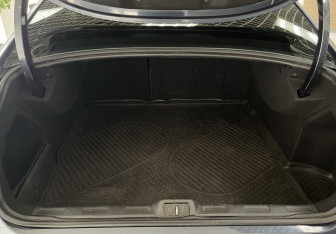 Подержанный автомобиль Citroen C5 Sedan 2010 года (17 фото)