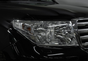 Подержанный автомобиль Toyota Land Cruiser Suv 2009 года (19 фото)