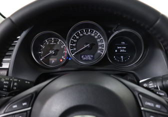 Подержанный автомобиль Mazda 6 Sedan 2015 года (11 фото)