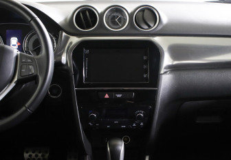 Подержанный автомобиль Suzuki Vitara 2020 года (8 фото)