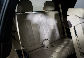 Подержанный автомобиль BMW X7 2020 года (9 фото)