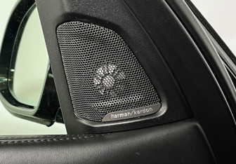 Подержанный автомобиль BMW X5 2016 года (50 фото)