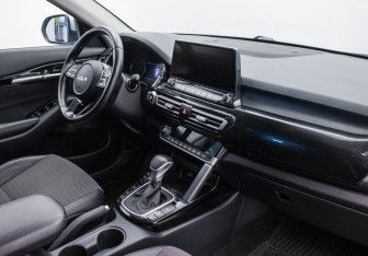 Подержанный автомобиль Kia Seltos 2021 года (10 фото)