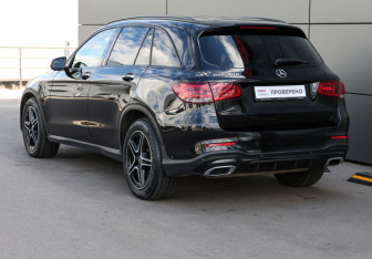 Подержанный автомобиль Mercedes-Benz GLC Coupe 2019 года (7 фото)