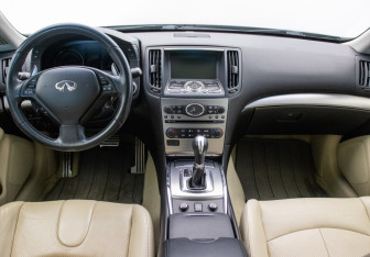 Подержанный автомобиль Infiniti G Sedan 2013 года (13 фото)