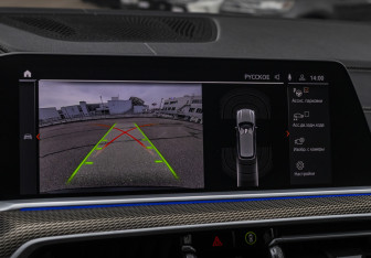 Подержанный автомобиль BMW X5 2021 года (19 фото)