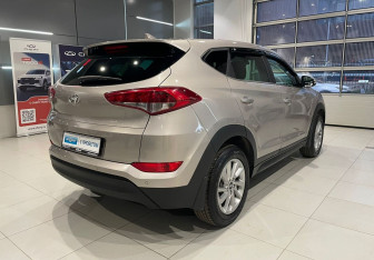 Подержанный автомобиль Hyundai Tucson 2017 года (4 фото)