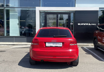 Подержанный автомобиль Audi A3 Hatchback 2008 года (6 фото)