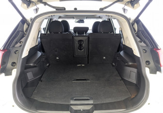 Подержанный автомобиль Nissan X-Trail 2018 года (9 фото)