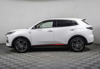 Подержанный автомобиль Changan UNI-S 2024 года (8 фото)