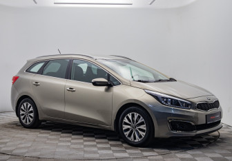 Подержанный автомобиль Kia Ceed Wagon 2016 года (7 фото)