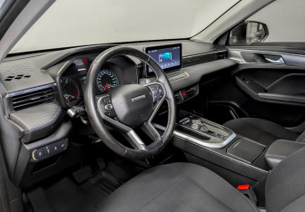 Подержанный автомобиль Haval Jolion 2024 года (16 фото)