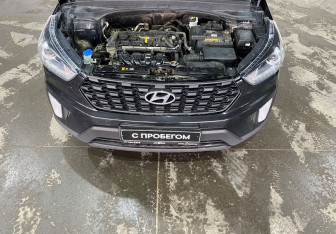 Подержанный автомобиль Hyundai Creta 2020 года (16 фото)