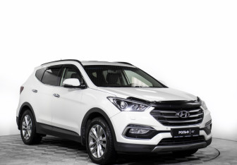 Подержанный автомобиль Hyundai Santa Fe 2015 года (3 фото)