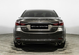 Подержанный автомобиль Mazda 6 Sedan 2020 года (4 фото)