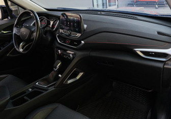 Подержанный автомобиль Chevrolet Orlando 2019 года (7 фото)