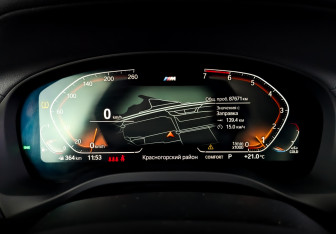 Подержанный автомобиль BMW X3 2021 года (13 фото)