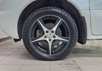 Подержанный автомобиль Renault Koleos 2013 года (12 фото)