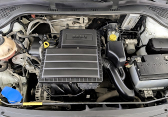 Подержанный автомобиль Skoda Rapid Liftback 2019 года (9 фото)