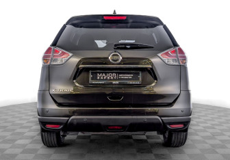 Подержанный автомобиль Nissan X-Trail 2018 года (6 фото)
