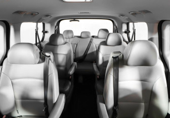 Подержанный автомобиль Hyundai Grand Starex 2018 года (21 фото)