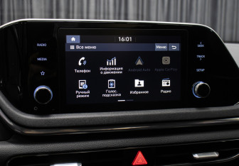 Подержанный автомобиль Hyundai Sonata 2021 года (19 фото)