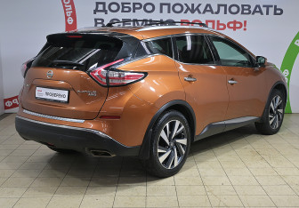 Подержанный автомобиль Nissan Murano Suv 2016 года (4 фото)