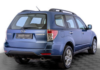 Подержанный автомобиль Subaru Forester Suv 2010 года (5 фото)