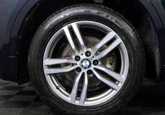 Подержанный автомобиль BMW X6 2019 года (19 фото)