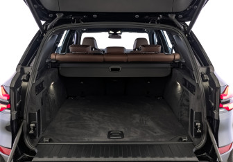 Новый BMW X5 2025 (8 фото)